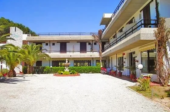 Hotel Mirage