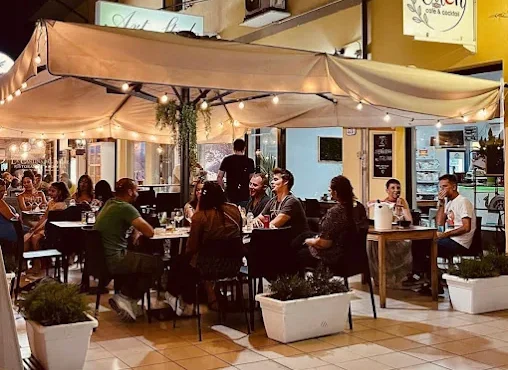 Eden Bar